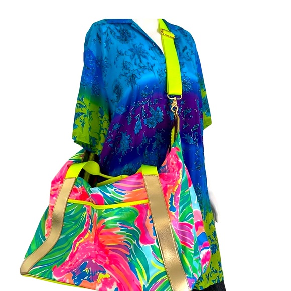 LILLY PULITZER duffel-type beach bag never used